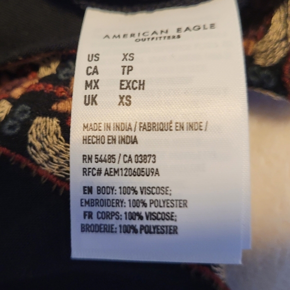 AMERICAN EAGLE Black Long Sleeve Top with Embroidery - Picture 9 of 9